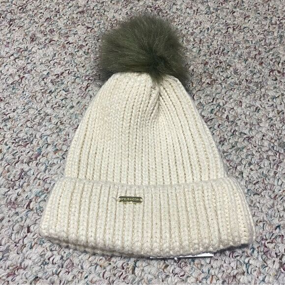 Steve Madden Chunky Knit Pom Pom Winter Toque - Picture 1 of 2